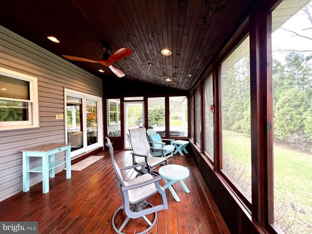 50 FAIRWAY DR, Camp Hill, PA 17011