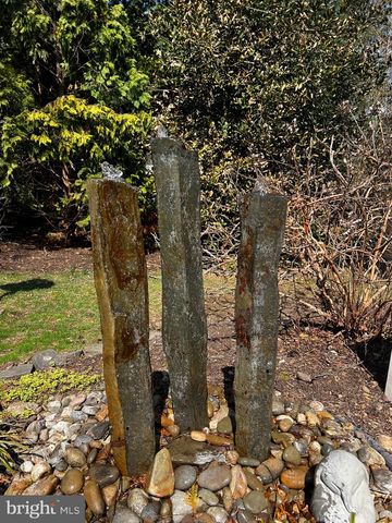 50 FAIRWAY DR, Camp Hill, PA 17011