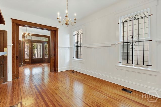 513 W 37th Street, Savannah, GA 31415