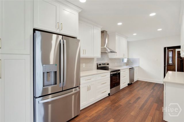 513 W 37th Street, Savannah, GA 31415