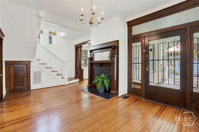 513 W 37th Street, Savannah, GA 31415