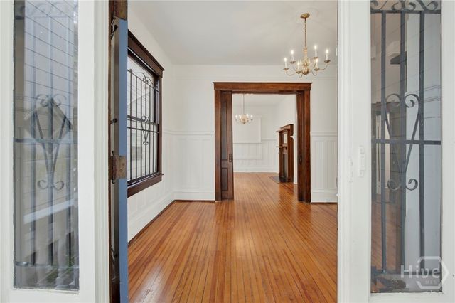 513 W 37th Street, Savannah, GA 31415