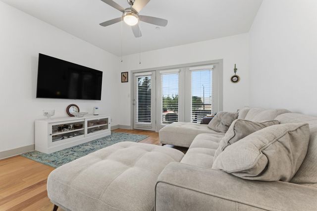 2101 Town Centre DR 1808, Round Rock, TX 78664