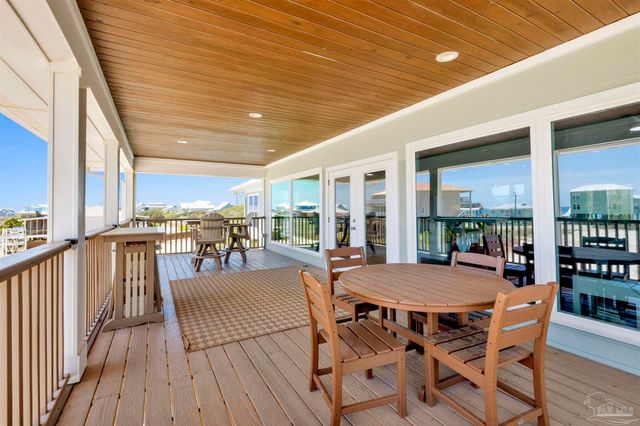 6760 Sea Shell Dr, Gulf Shores, AL 36542