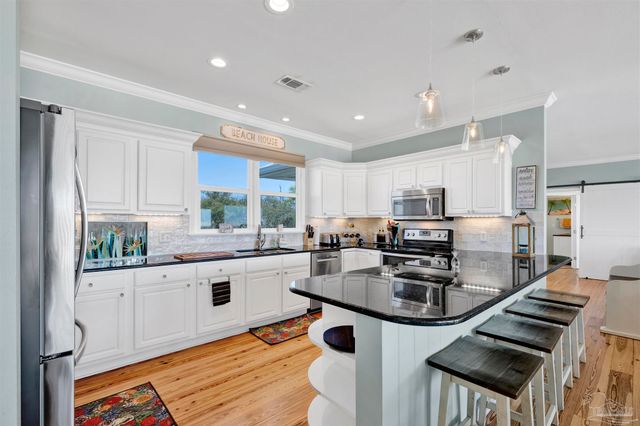 6760 Sea Shell Dr, Gulf Shores, AL 36542