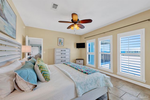 6760 Sea Shell Dr, Gulf Shores, AL 36542