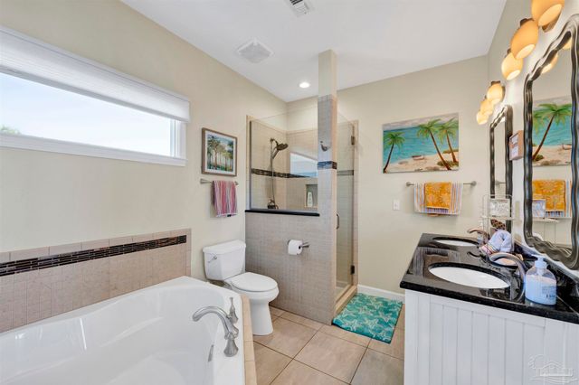 6760 Sea Shell Dr, Gulf Shores, AL 36542