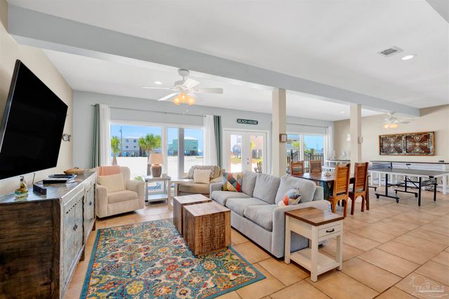 6760 Sea Shell Dr, Gulf Shores, AL 36542