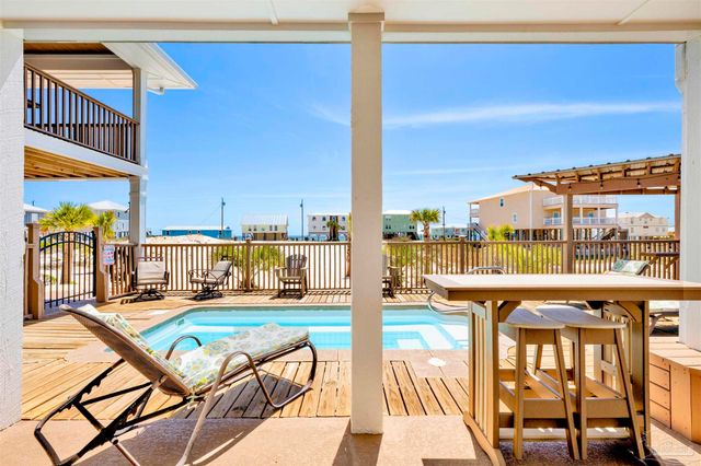 6760 Sea Shell Dr, Gulf Shores, AL 36542
