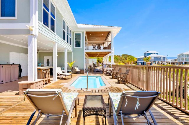 6760 Sea Shell Dr, Gulf Shores, AL 36542