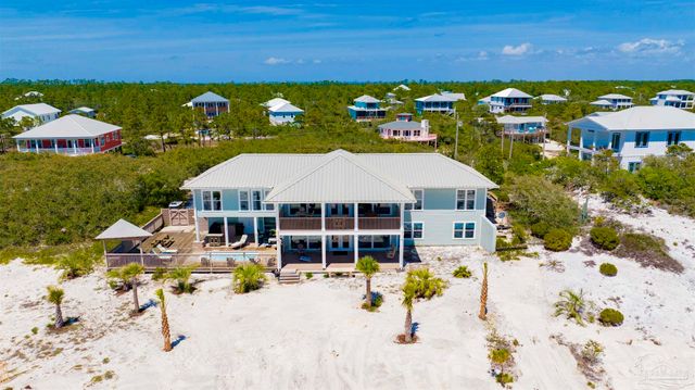 6760 Sea Shell Dr, Gulf Shores, AL 36542