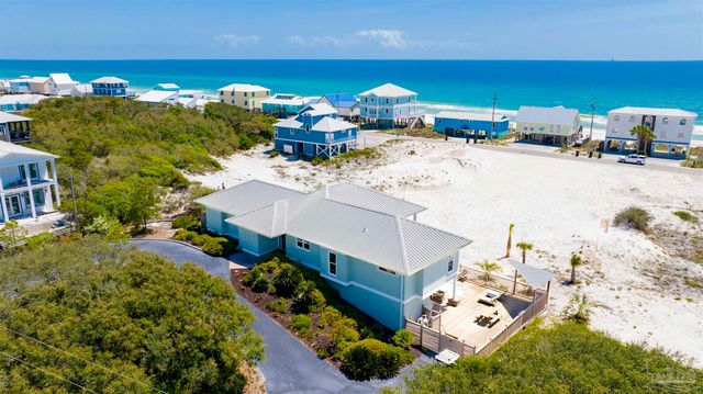 6760 Sea Shell Dr, Gulf Shores, AL 36542