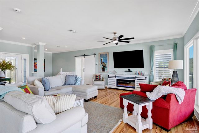 6760 Sea Shell Dr, Gulf Shores, AL 36542