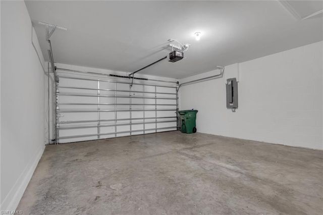 414 NW 13th TER, Cape Coral, FL 33993