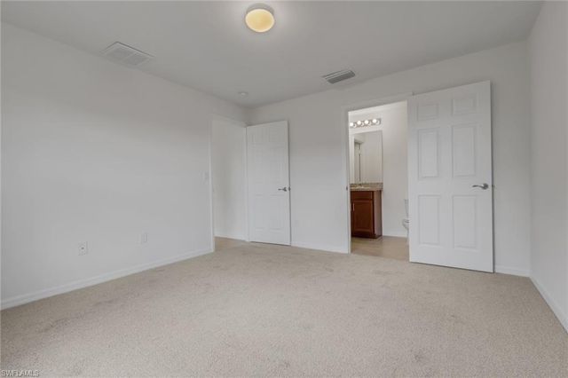 414 NW 13th TER, Cape Coral, FL 33993