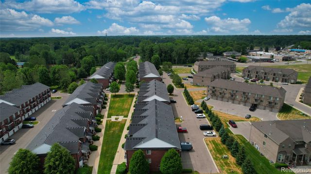 53274 Providence Drive W, Shelby Charter Township, MI 48316