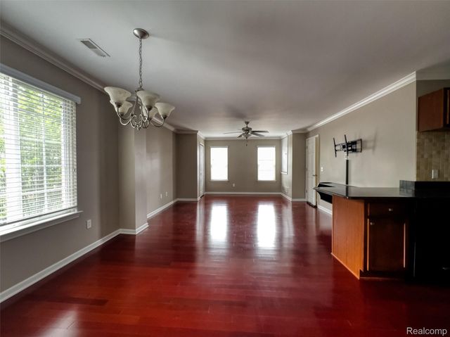 53274 Providence Drive W, Shelby Charter Township, MI 48316