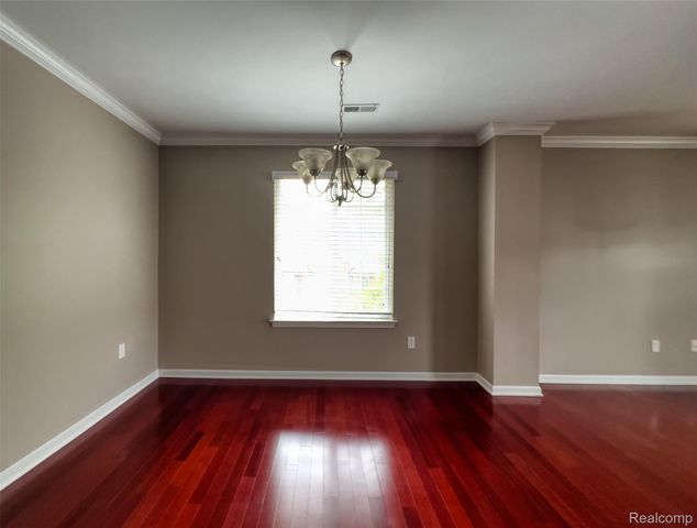 53274 Providence Drive W, Shelby Charter Township, MI 48316