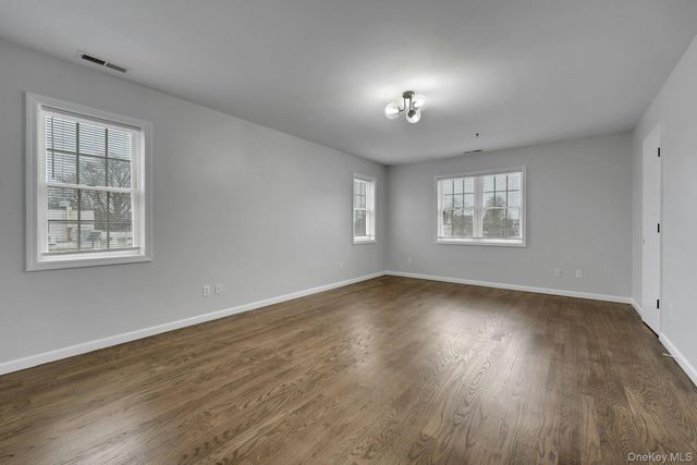 115 Halstead Avenue 2A, Harrison, NY 10528