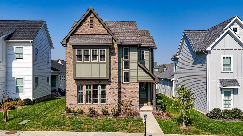 9659 Mulberry Gap Way, Ooltewah, TN 37363