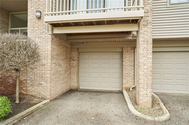 3800 Rosemont Boulevard 113C, Fairlawn, OH 44333