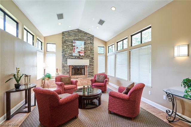 3800 Rosemont Boulevard 113C, Fairlawn, OH 44333