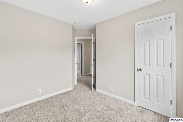 10802 S 17th Street, Bellevue, NE 68123