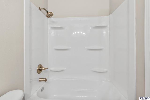 10802 S 17th Street, Bellevue, NE 68123