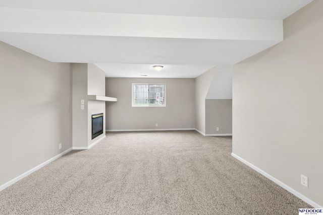 10802 S 17th Street, Bellevue, NE 68123