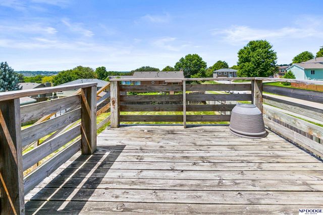 10802 S 17th Street, Bellevue, NE 68123