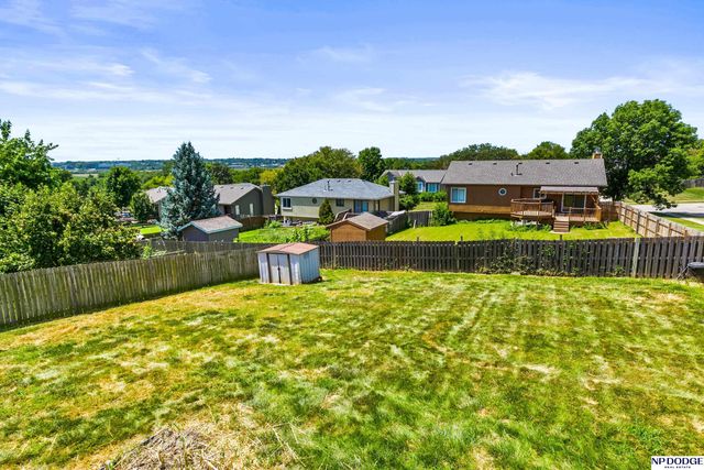 10802 S 17th Street, Bellevue, NE 68123