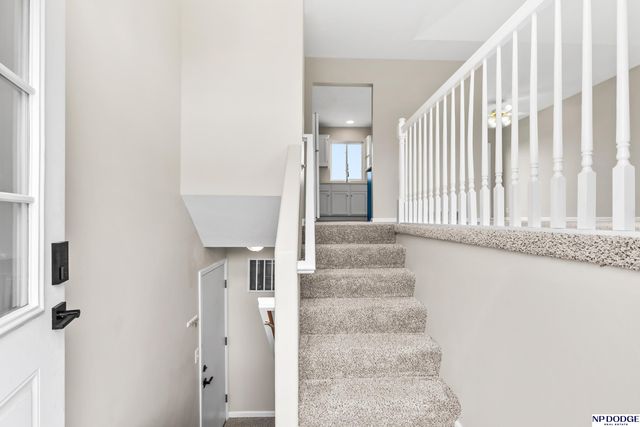 10802 S 17th Street, Bellevue, NE 68123