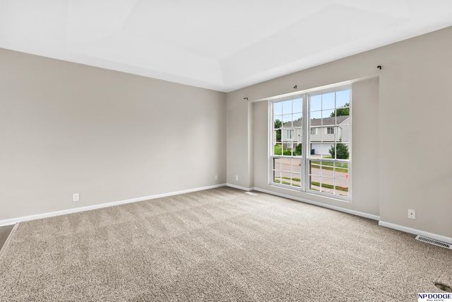10802 S 17th Street, Bellevue, NE 68123