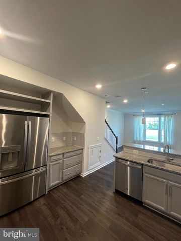 4914 MACDONOUGH PL, Frederick, MD 21703