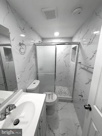 1335 GREEN ST, Marcus Hook, PA 19061