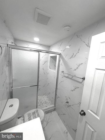 1335 GREEN ST, Marcus Hook, PA 19061