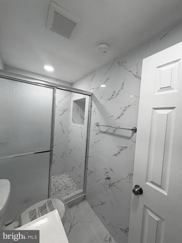 1335 GREEN ST, Marcus Hook, PA 19061