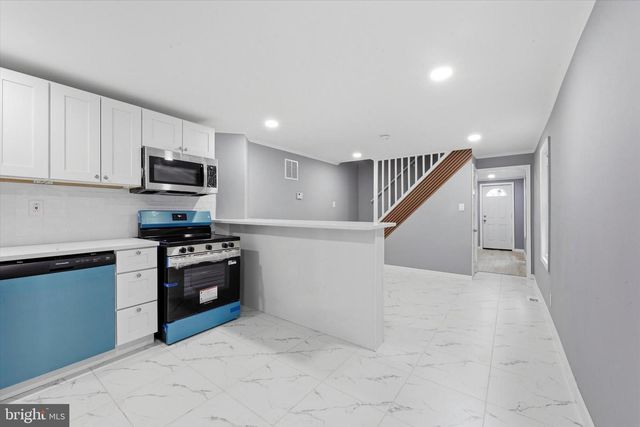 1335 GREEN ST, Marcus Hook, PA 19061