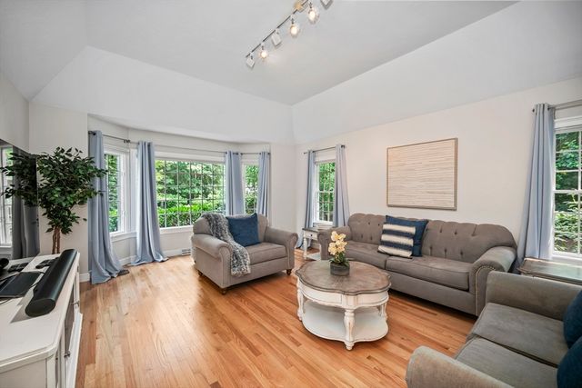 119 Littlefield Lane, Marlborough, MA 01752