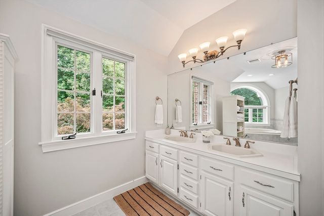 119 Littlefield Lane, Marlborough, MA 01752