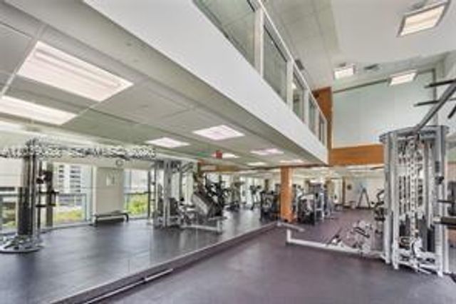 31 SE 5th Street 705, Miami, FL 33131