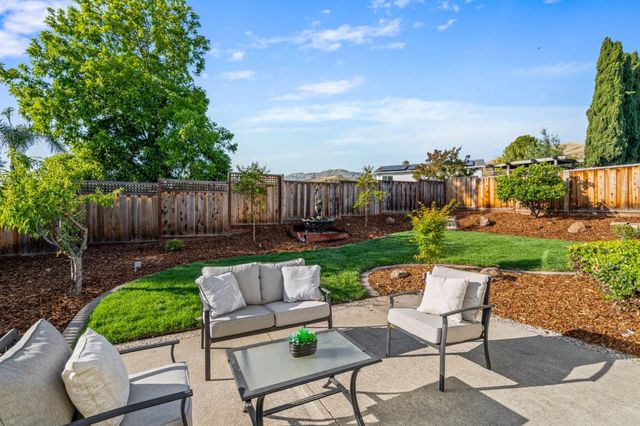 2115 Pedro Avenue, Milpitas, CA 95035