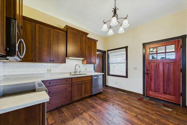 2321 Pine Street, Eureka, CA 95501