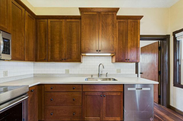 2321 Pine Street, Eureka, CA 95501