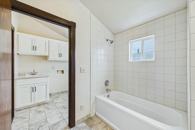 2321 Pine Street, Eureka, CA 95501