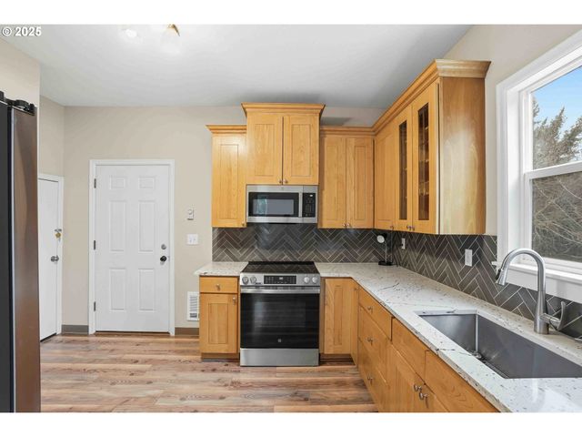 5311 Ne 22ND Ave, Vancouver, WA 98663