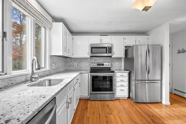 11 Elizabeth, Yarmouth, MA 02673