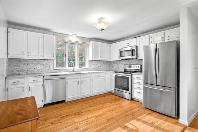 11 Elizabeth, Yarmouth, MA 02673