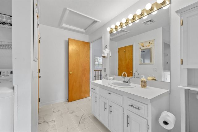 11 Elizabeth, Yarmouth, MA 02673