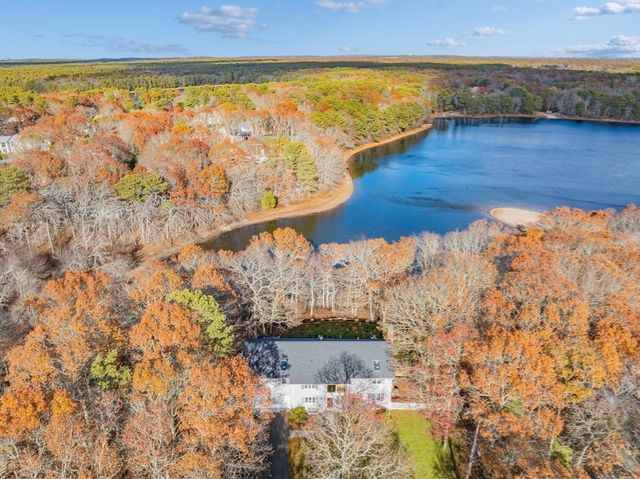 11 Elizabeth, Yarmouth, MA 02673